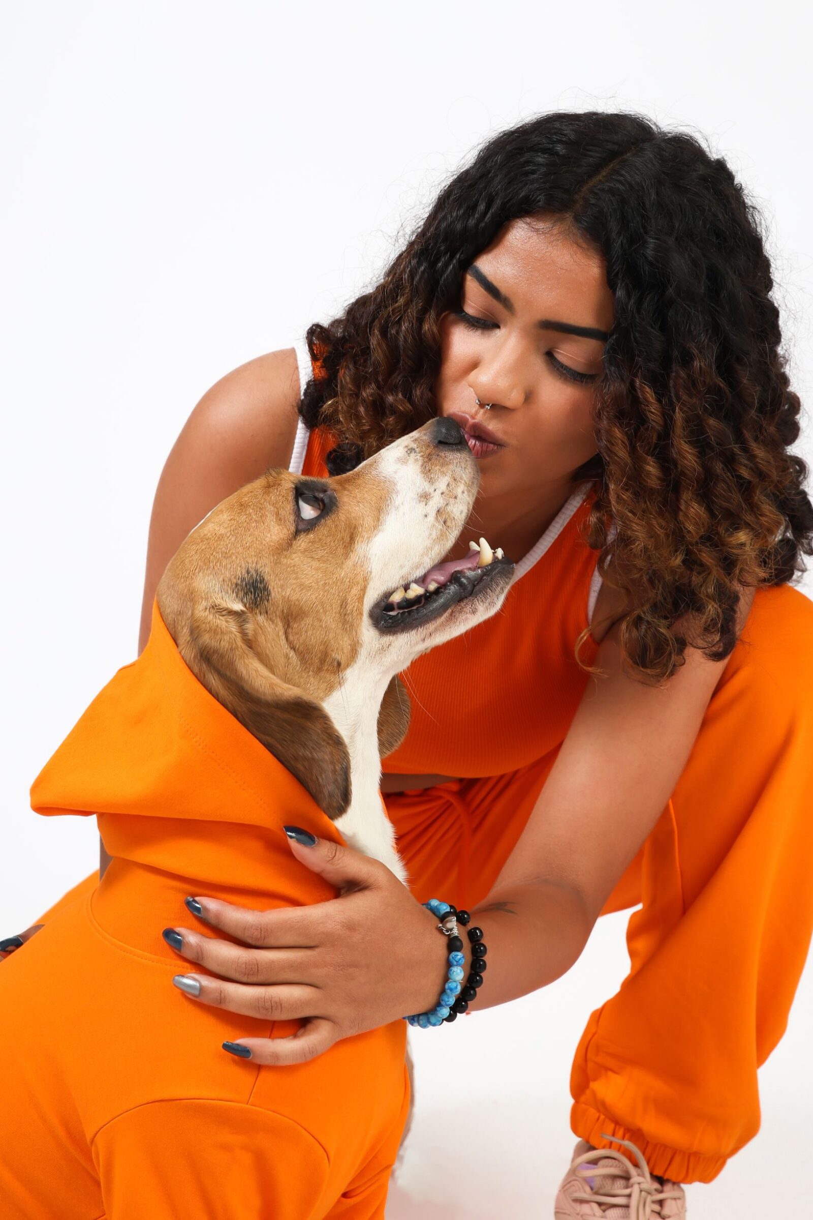 6 ORANGE SPORTS TANK + ORANGE JOGGERS